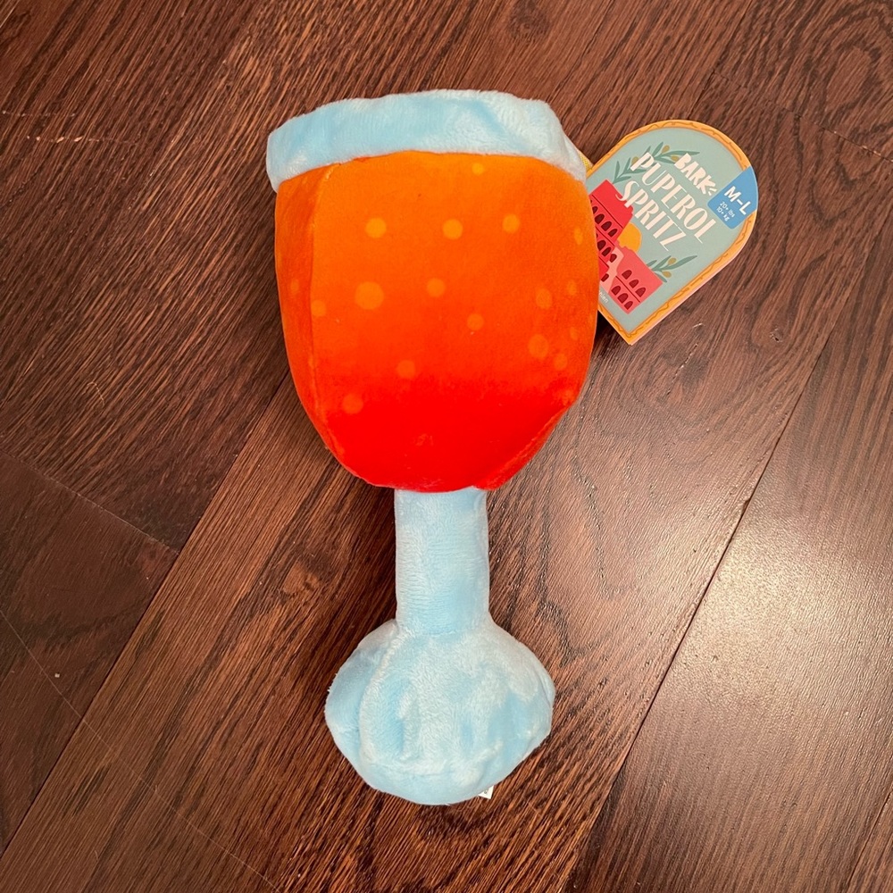 NWT Bark Box Playcation Italy Puperol Spritz